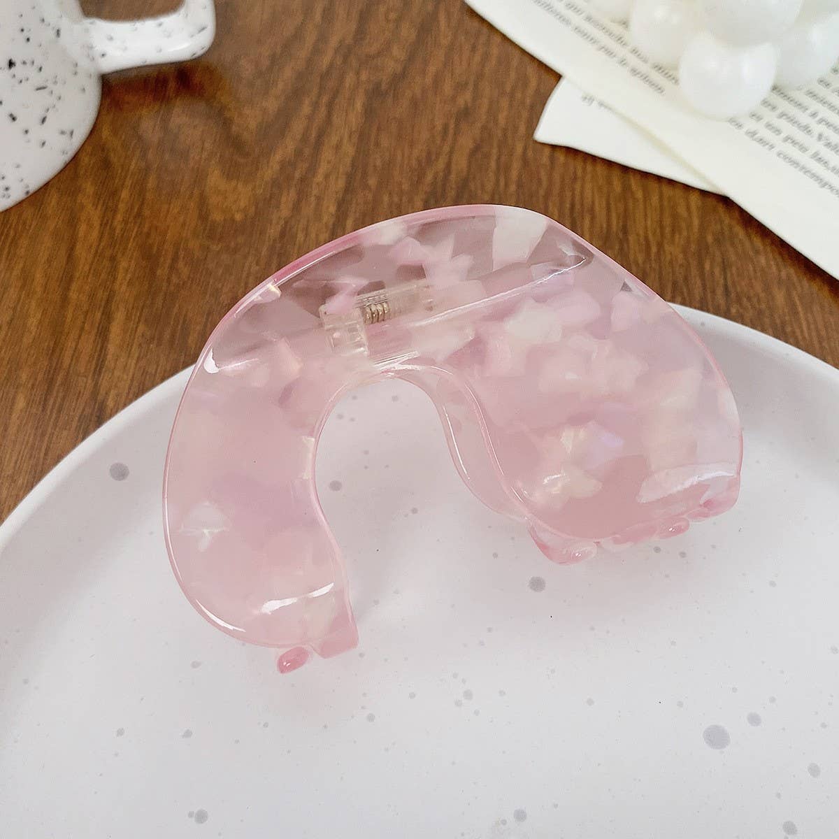 Elegant Acetate Hair Claw, Back Bun Shark Clip_CWAHA1594