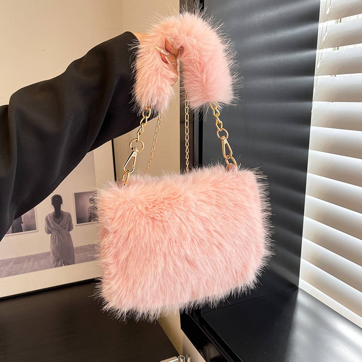 WINTER SHOULDER MESSENGER BAG IMITATION FOX FUR BAG_CWAB3981