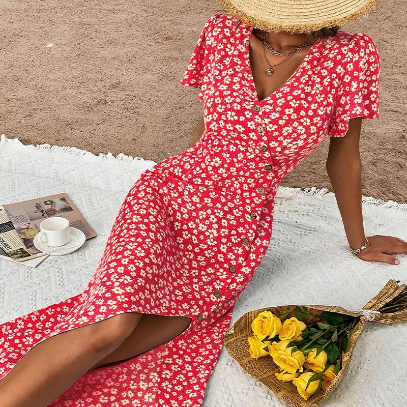 SLIM-FIT HOLIDAY PRINT DRESS WITH SPLIT