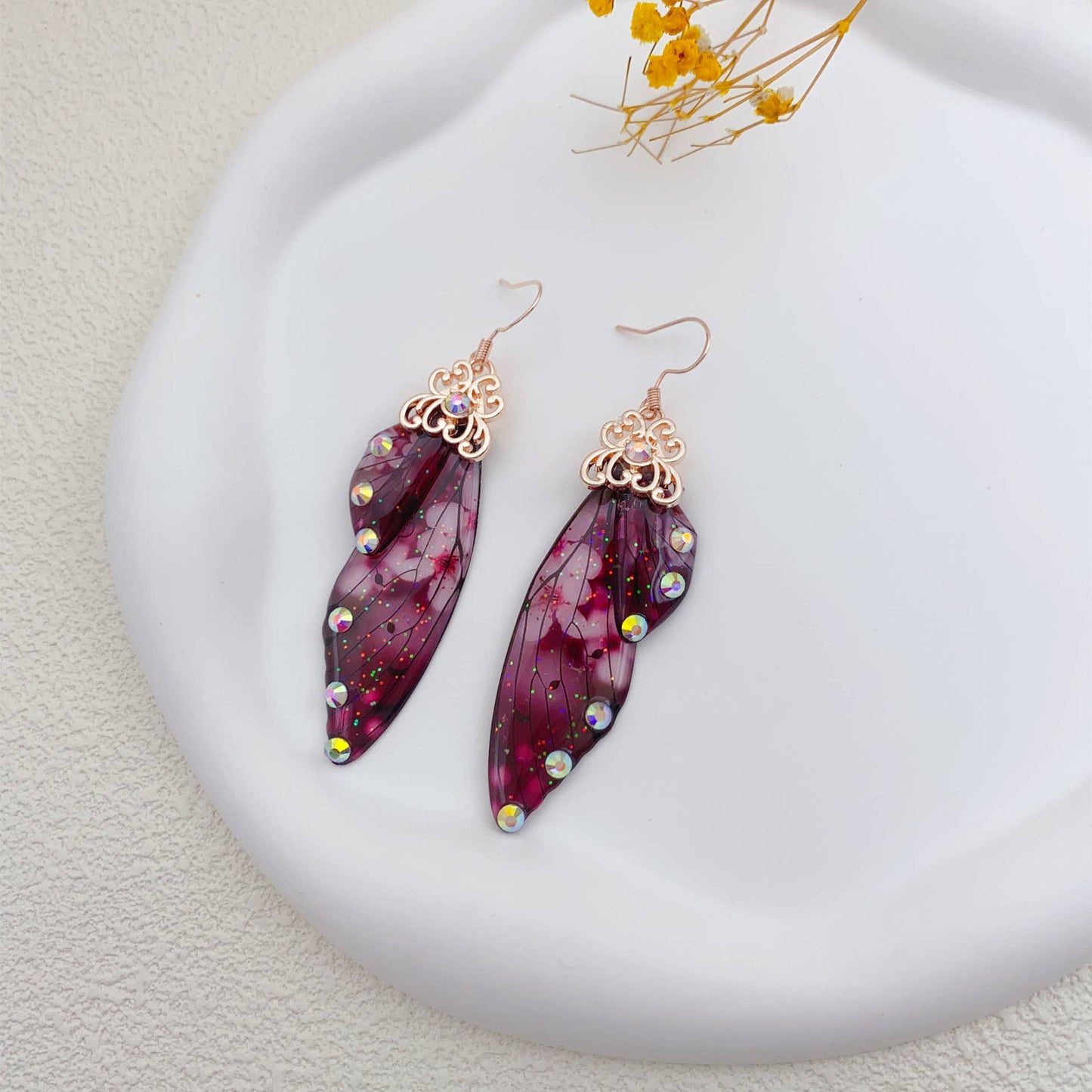 Elegant long earrings with cicada wing wings