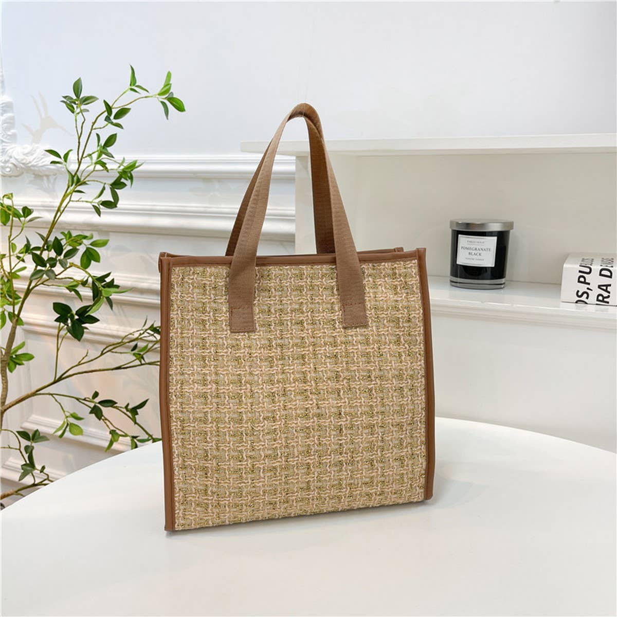 FASHION RETRO PORTABLE HAND-HELD COSMETIC BAG_CWAB4444