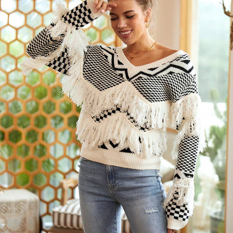 STYLISH PLAID V-NECK FRINGE MATCHING SWEATER