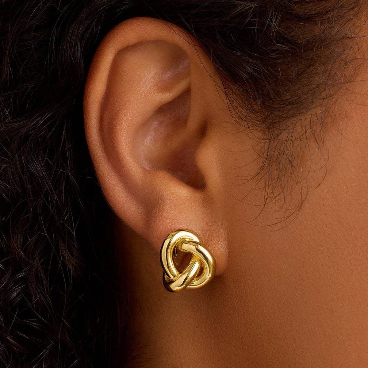 Irregular Line Curve Studs 18K Gold Plated