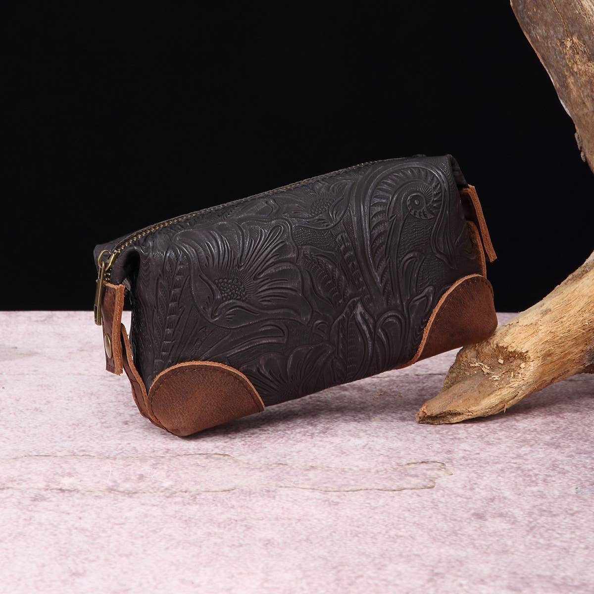 VINTAGE EMBOSSED BOHEMIAN CLUTCH WALLET_CWAB2590
