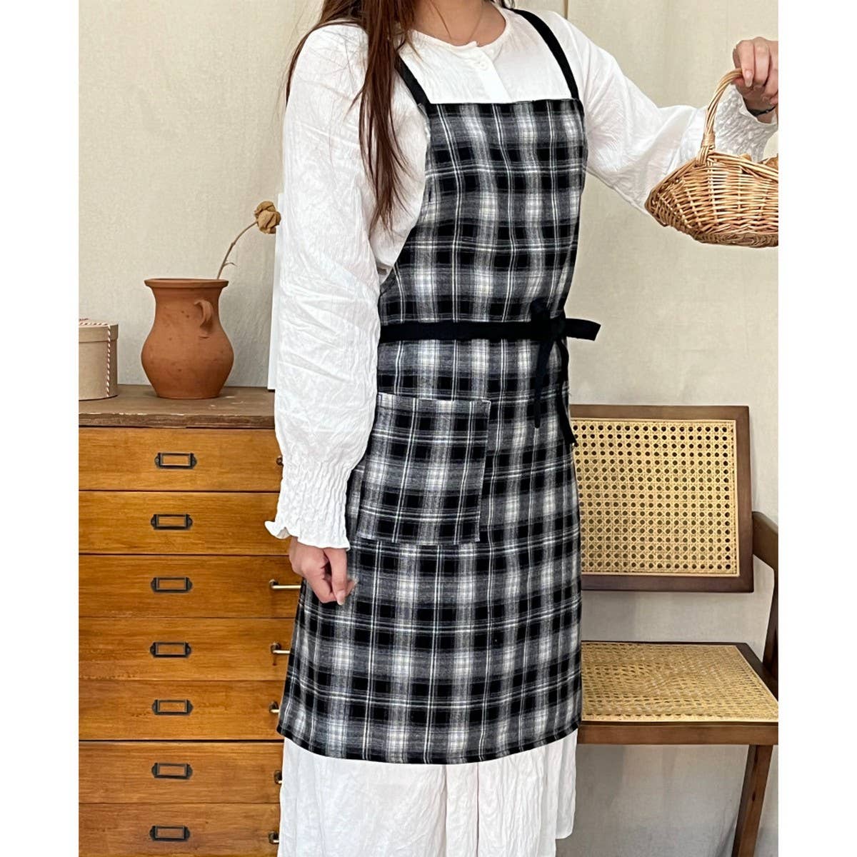 VINTAGE CHRISTMAS PLAID CAFE HOUSEHOLD APRON