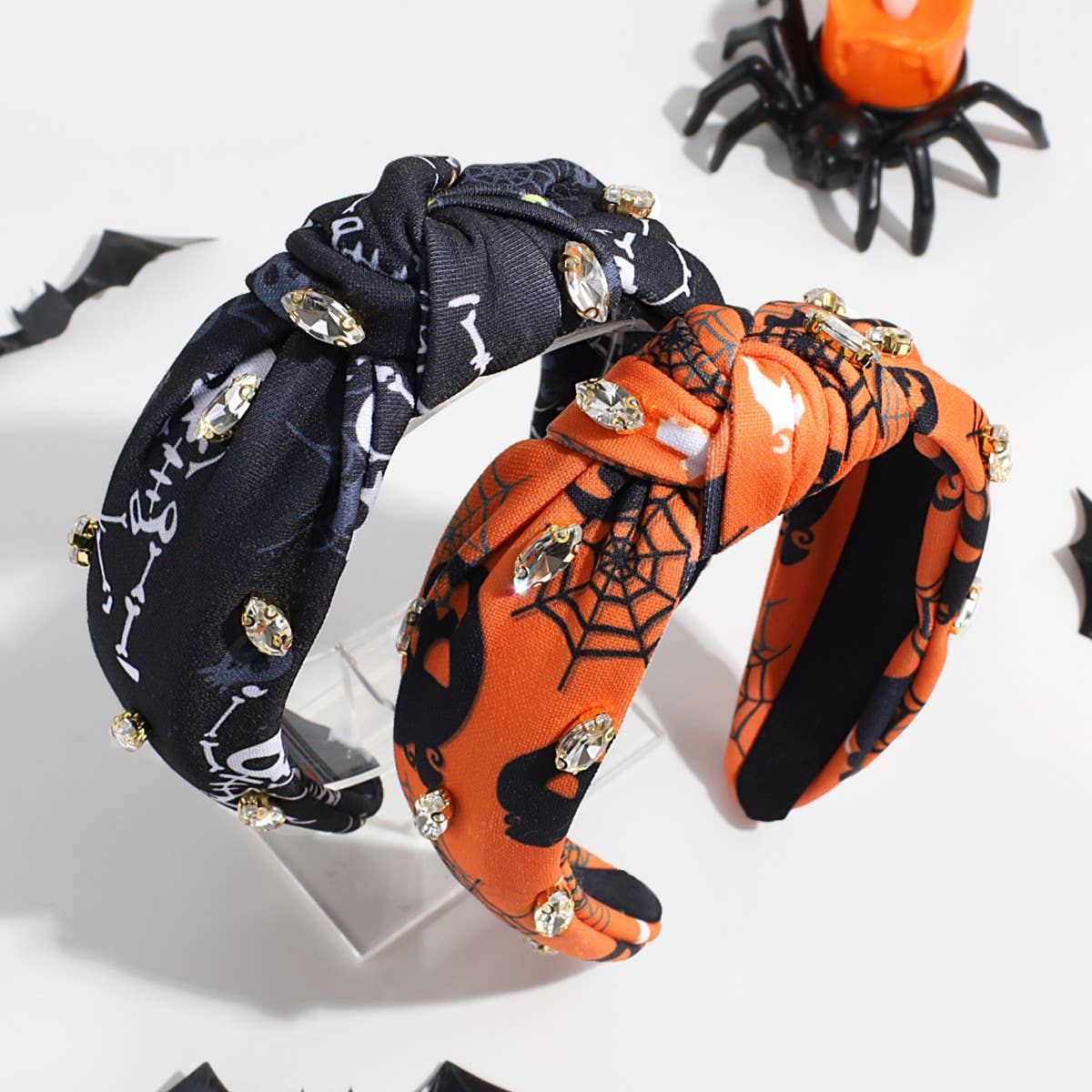 VINTAGE RHINESTONE SKULL KNOTTED HEADBAND