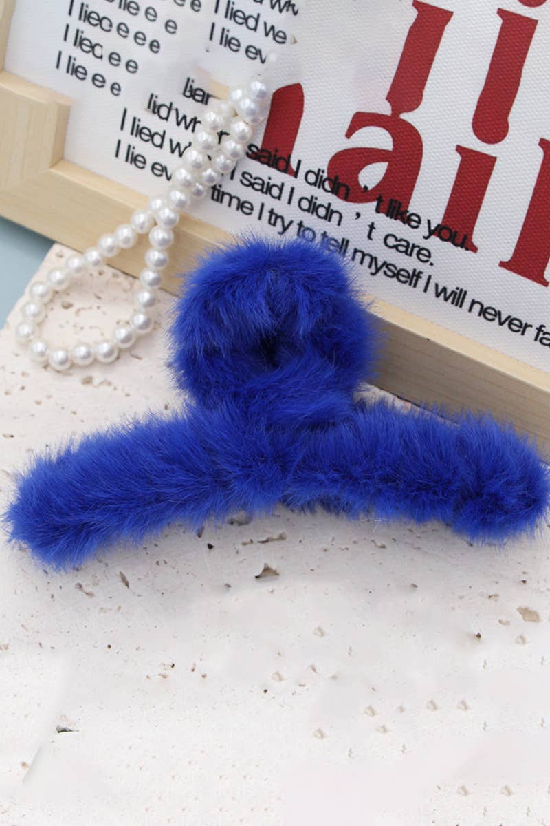MULTICOLOR FAUX RABBIT FUR HAIR CLAW CLIP TWIST_CWAHA0153
