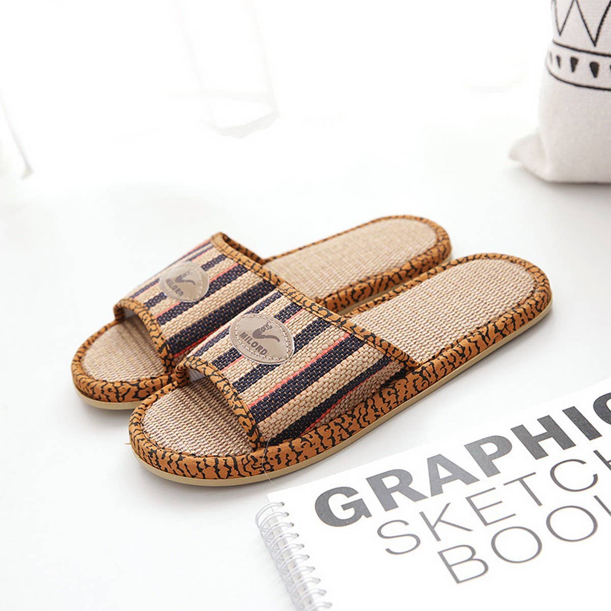 Silent Indoor Slippers with Soft Double Fabric