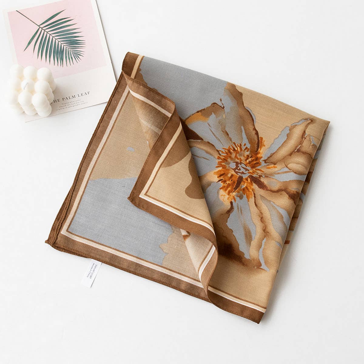 2024 NEW ARTISTIC RETRO PRINTED SQUARE SCARF_CWASC0932