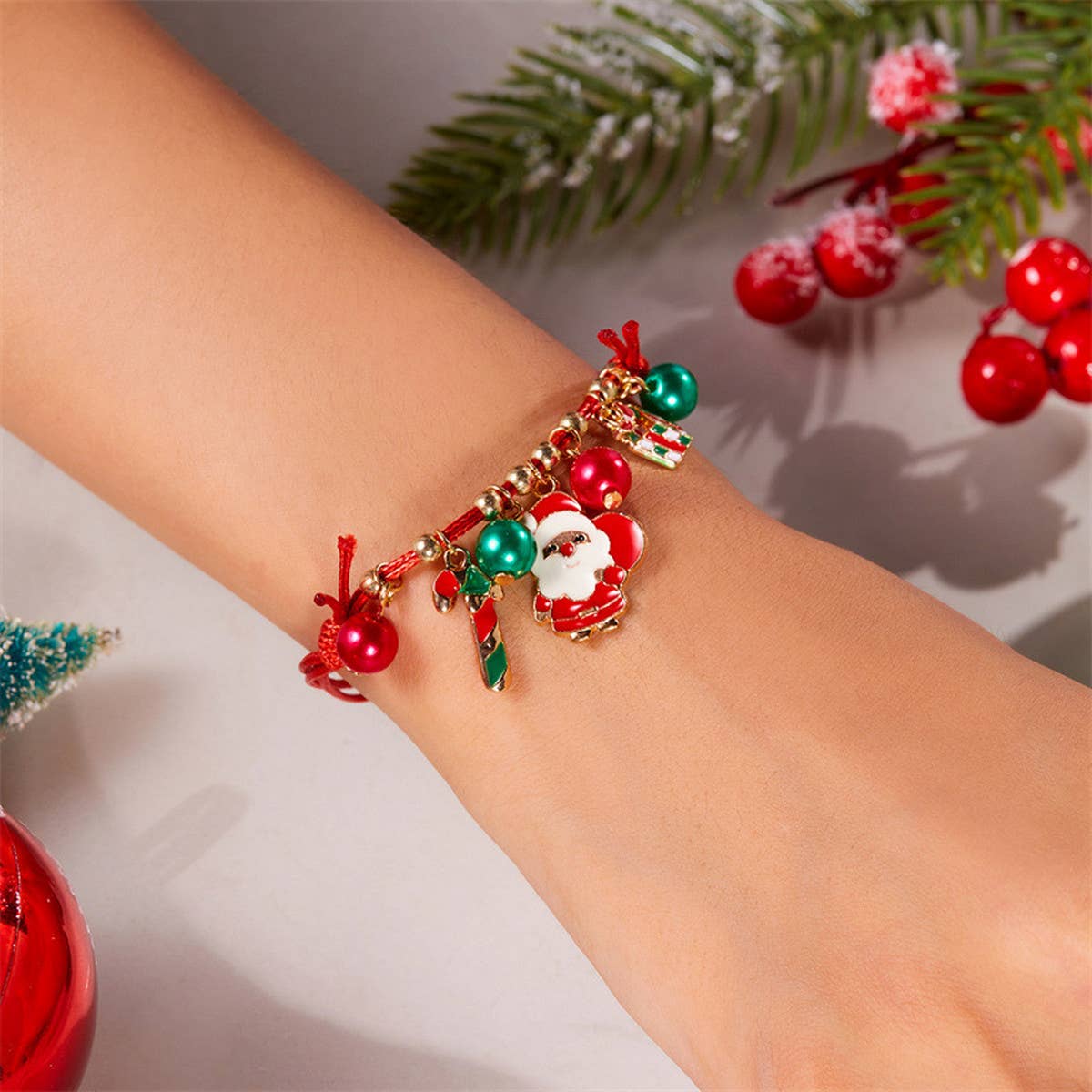 HANDMADE WOVEN CHRISTMAS TREE MOOSE BRACELET
