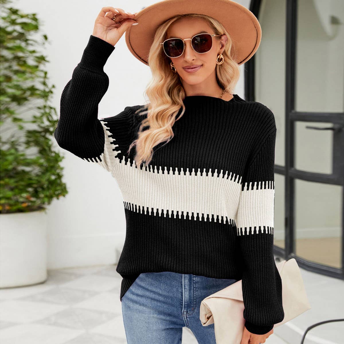 COLOR CONTRAST PATCHWORK HALF-TURTLENECK SWEATER_cwoswl3258