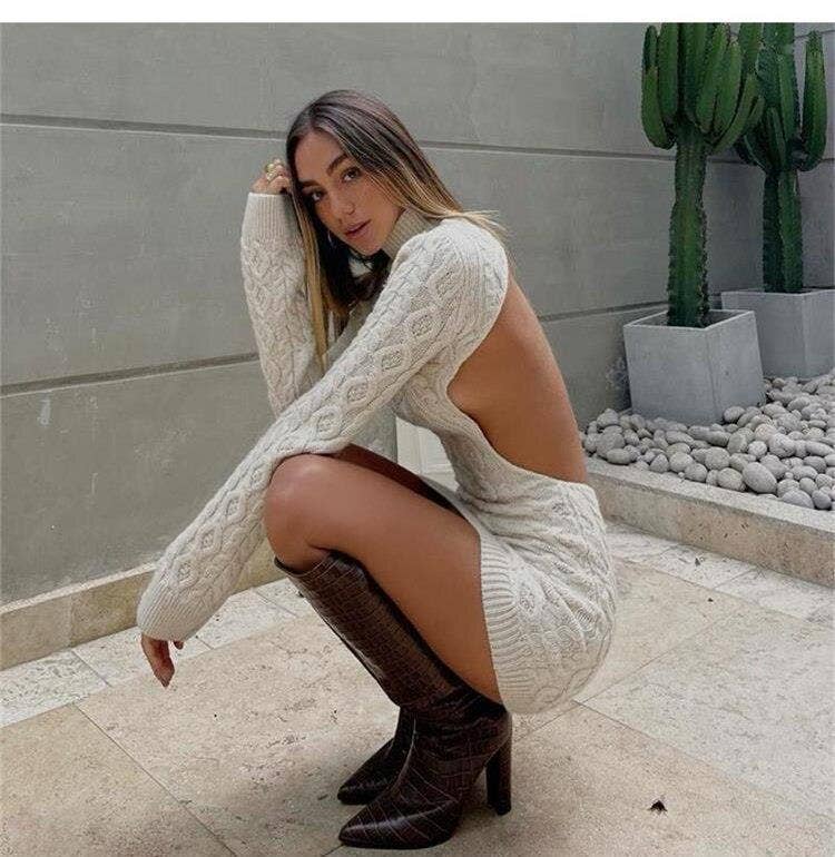 Sexy backless,long-sleeved,hip-hugging dress