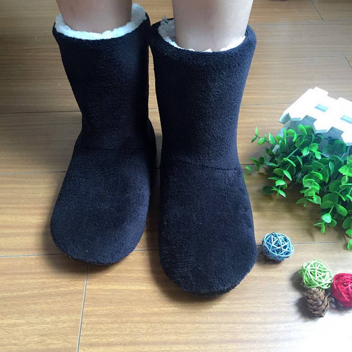 WINTER MEN AND WOMEN THICK WARM SOCK SLIPPERS