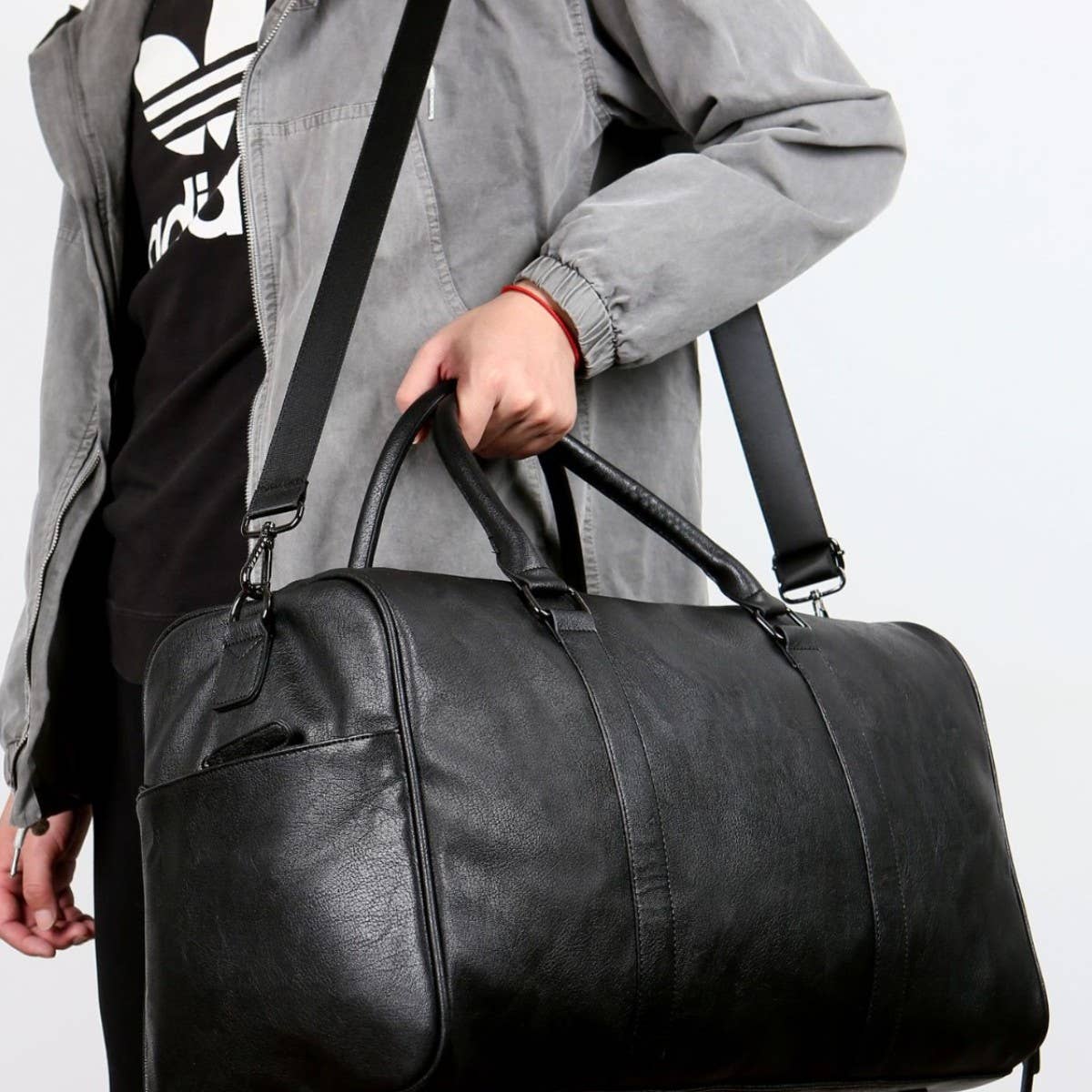 Large Leather Duffel Bag for Men, Shoe Storage_CWAB5176