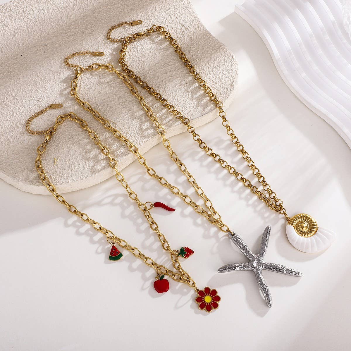 Bold Ocean Steel Necklace with Starfish & Shell_CWMM8852