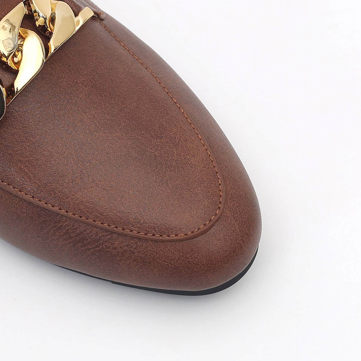 VERSATILE ROUND TOE PLUS SIZE MULES