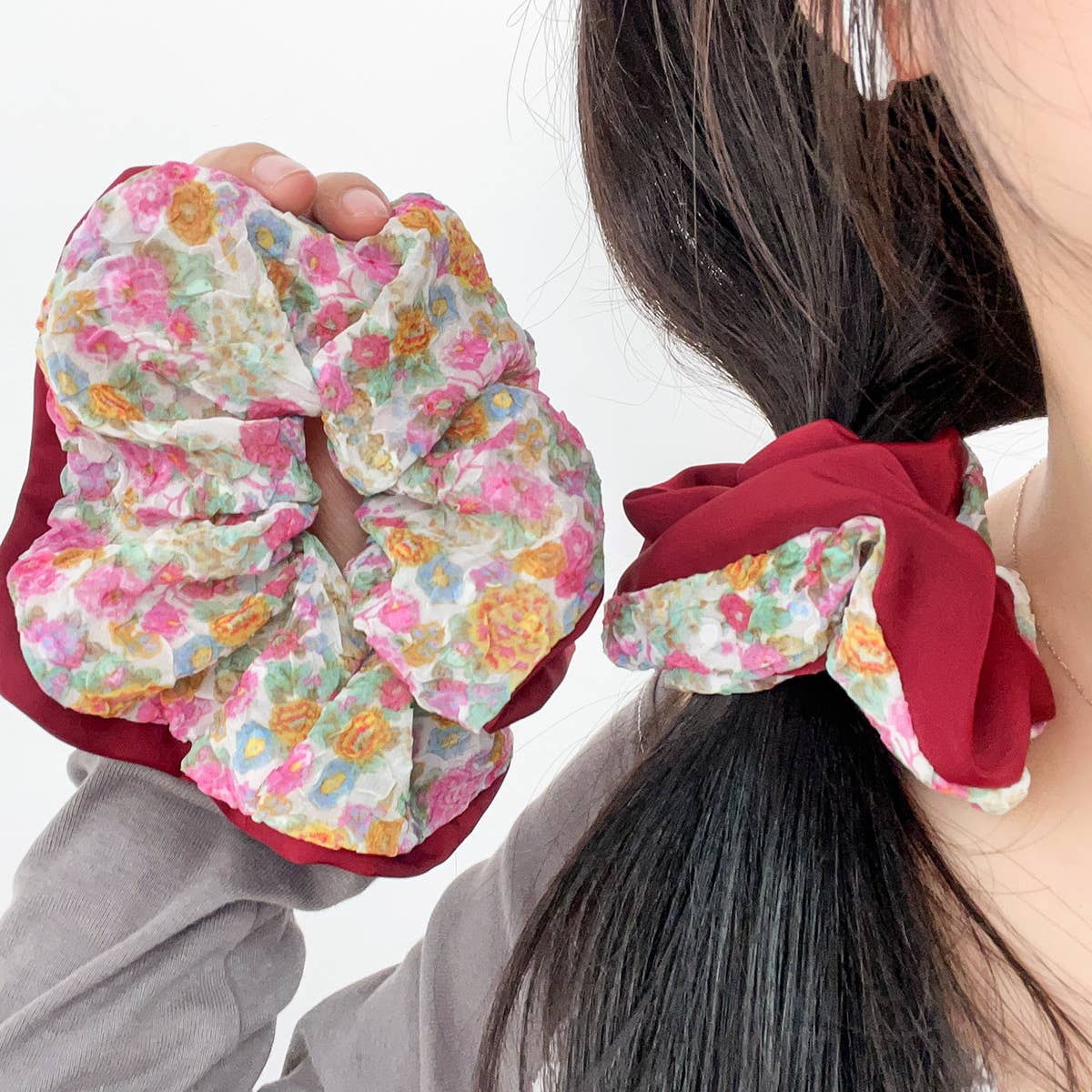 Floral fabric hair band with a unique retro style