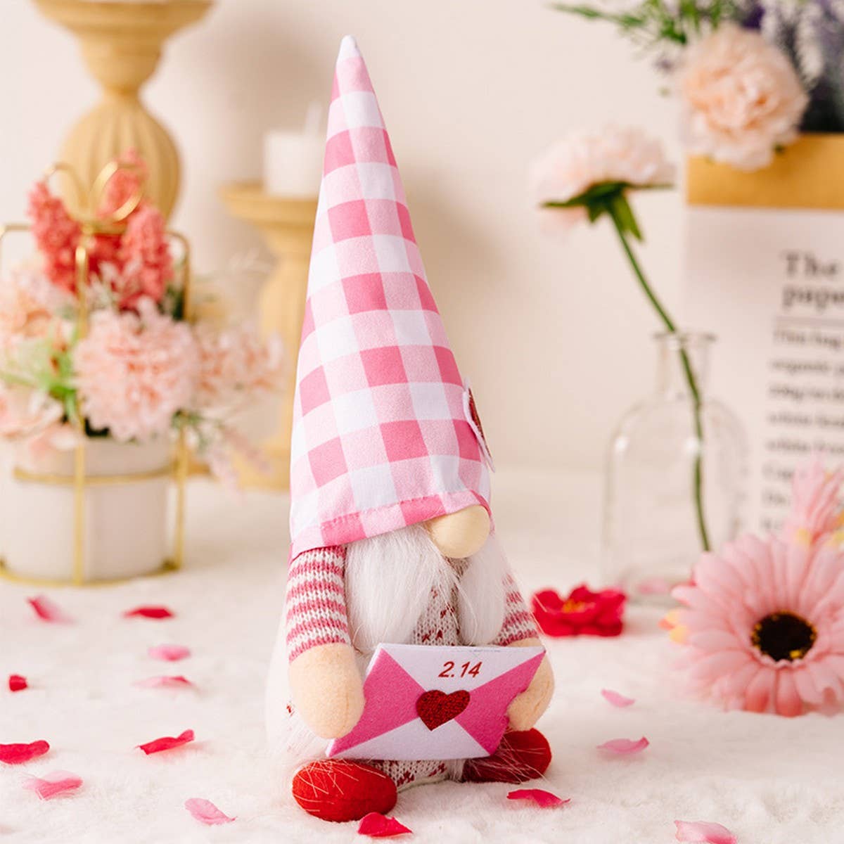 CWMM10273_VALENTINE PINK GNOME COUPLE PLUSH FIGURINE