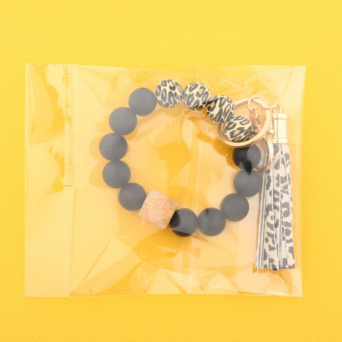 COLORFUL KEYCHAIN TASSEL BRACELET