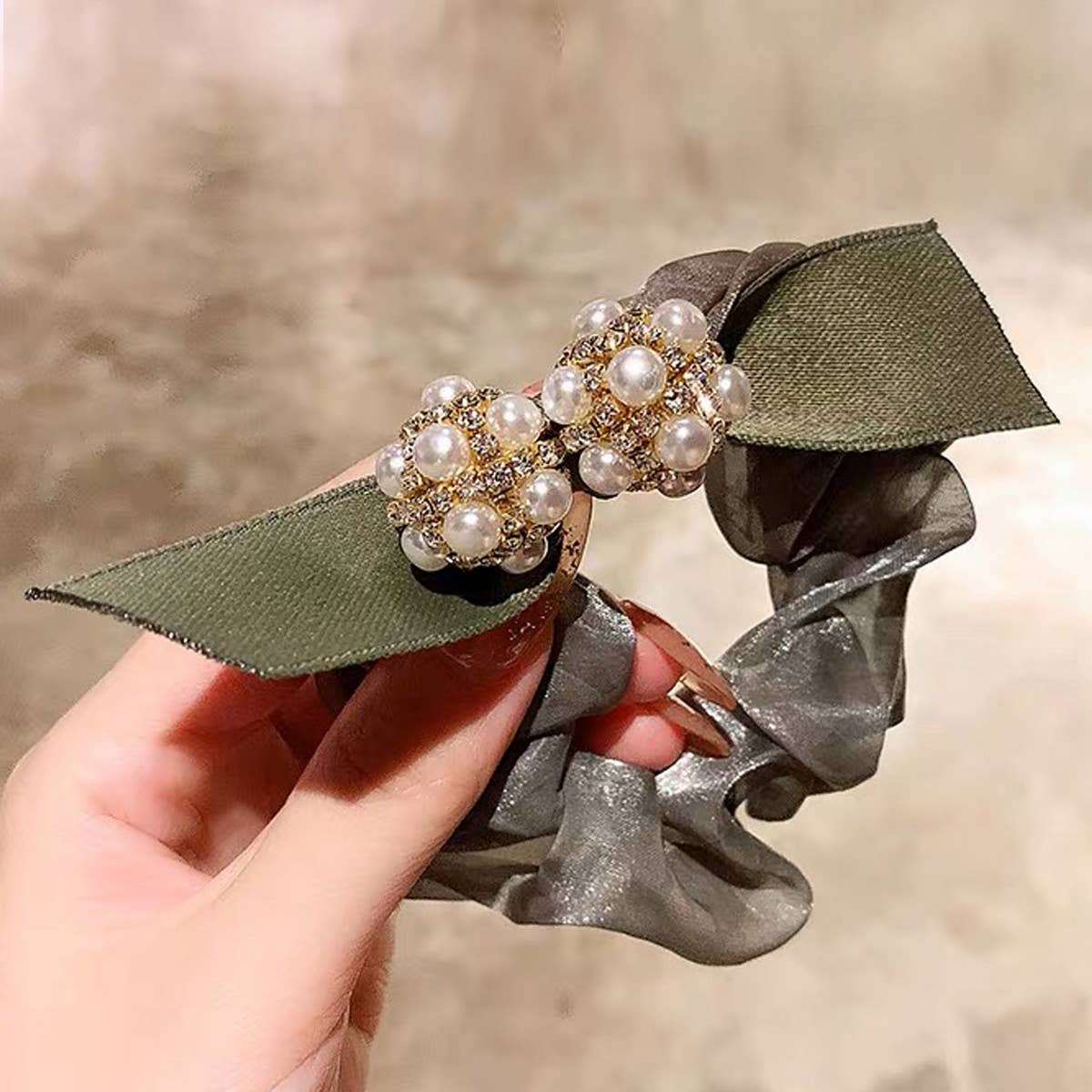 FASHION RHINESTONE PEARL BOW HAIR TIES_CWAHA0505