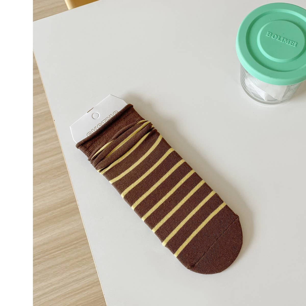 WOMEN HEMMED STRIPED STRAIGHT SOCKS