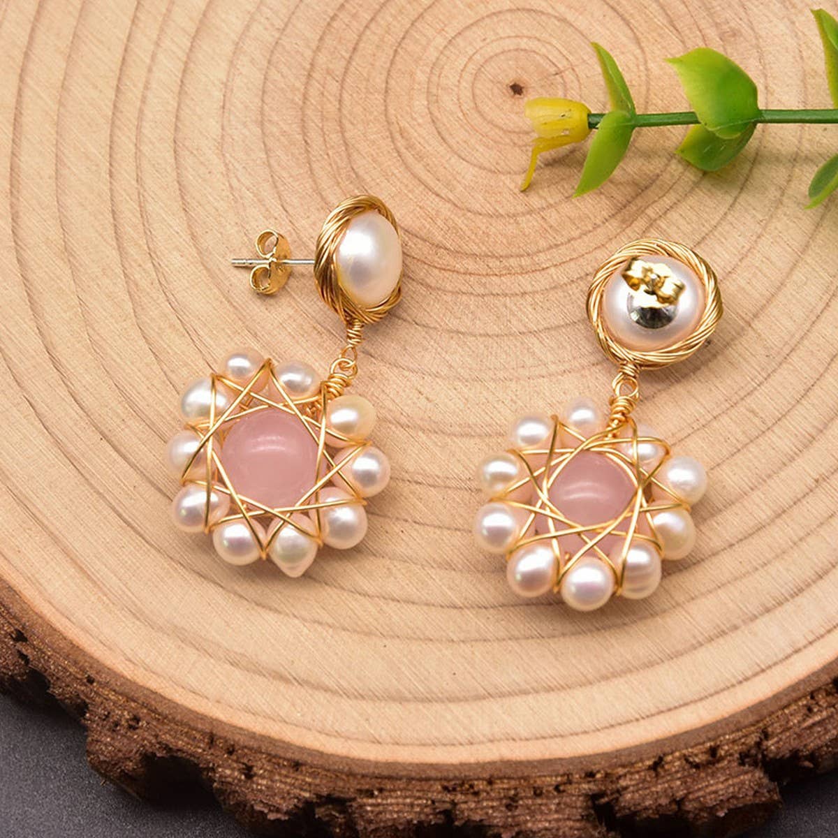 SWEET AND FRESH HANDMADE PEARL EARRINGS