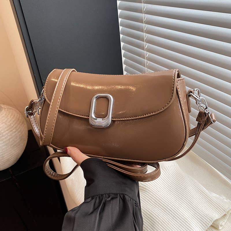 Simple fashionable and textured underarm bag