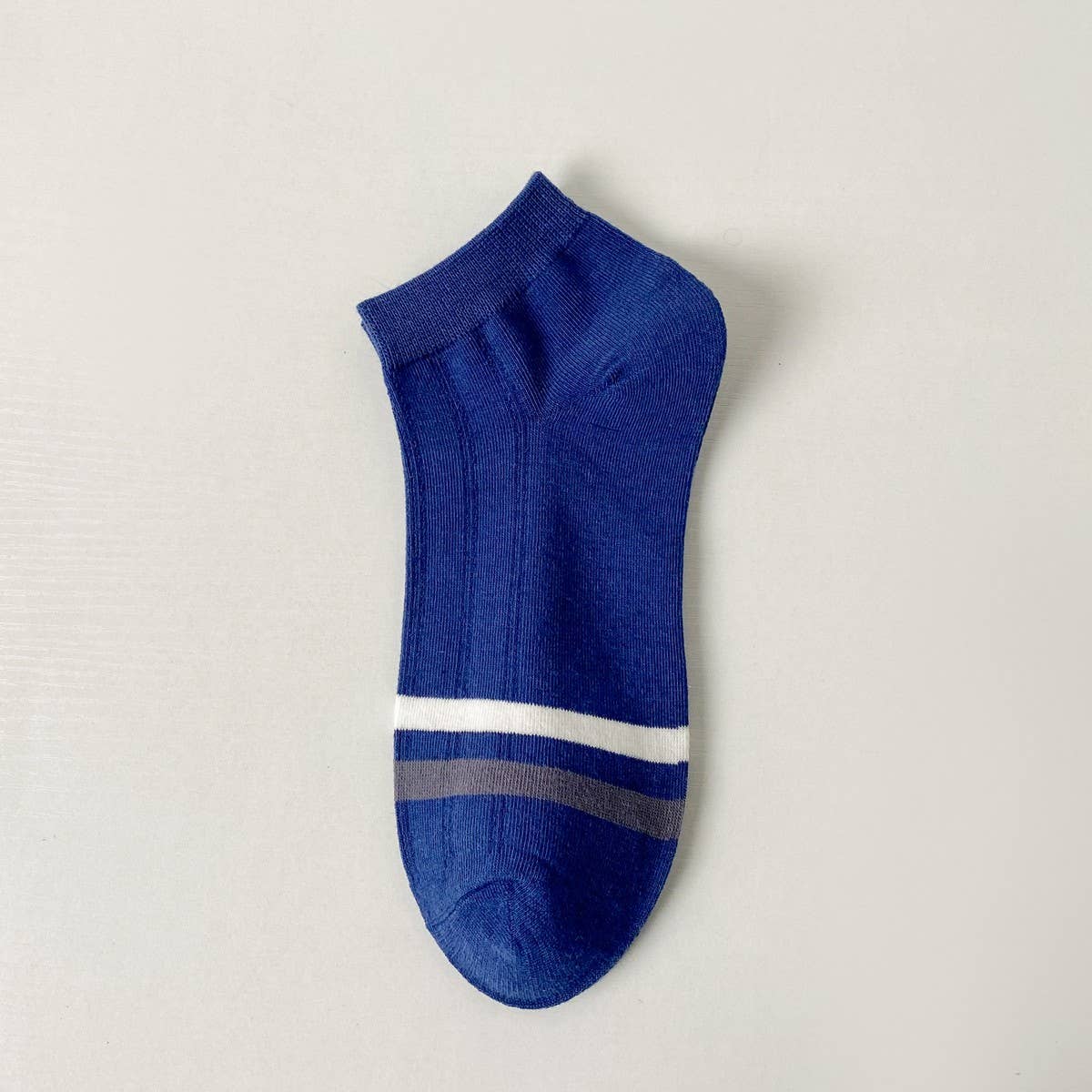 TWO-BAR SOLID COLOR BREATHABLE SOCKS FOR MEN