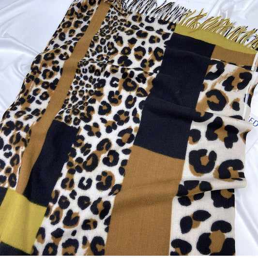 Leopard Colorblock Scarf ? Warm Tassel Winter Wrap