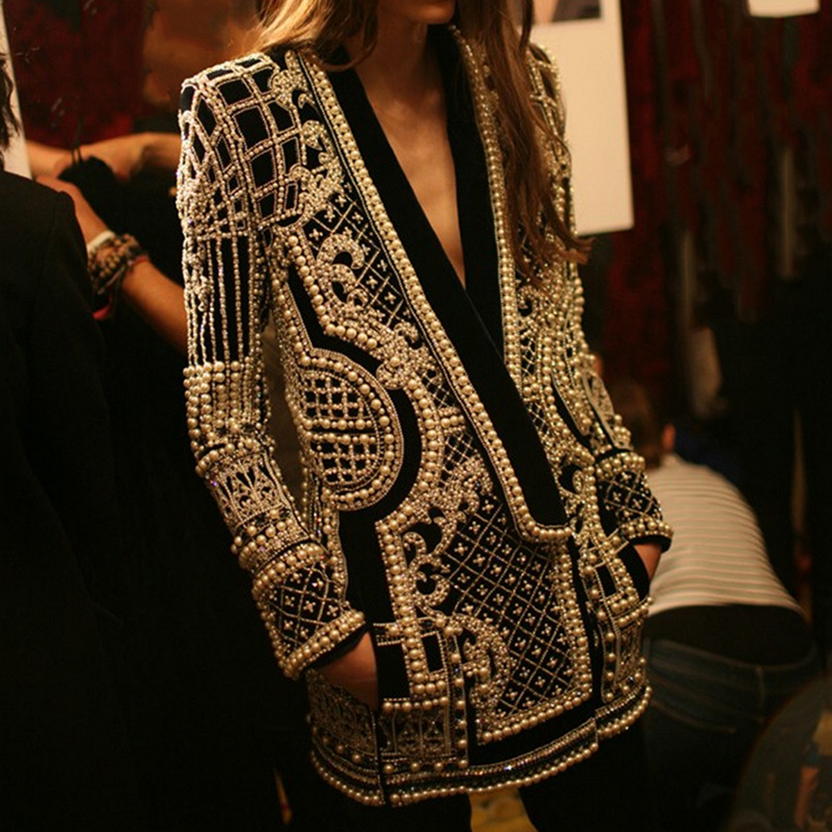 Stylish V-Neck Beaded Print Blazer Jacket_CWOCO1215
