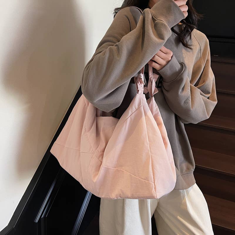 Large-capacity trendy casual single-shoulder bag