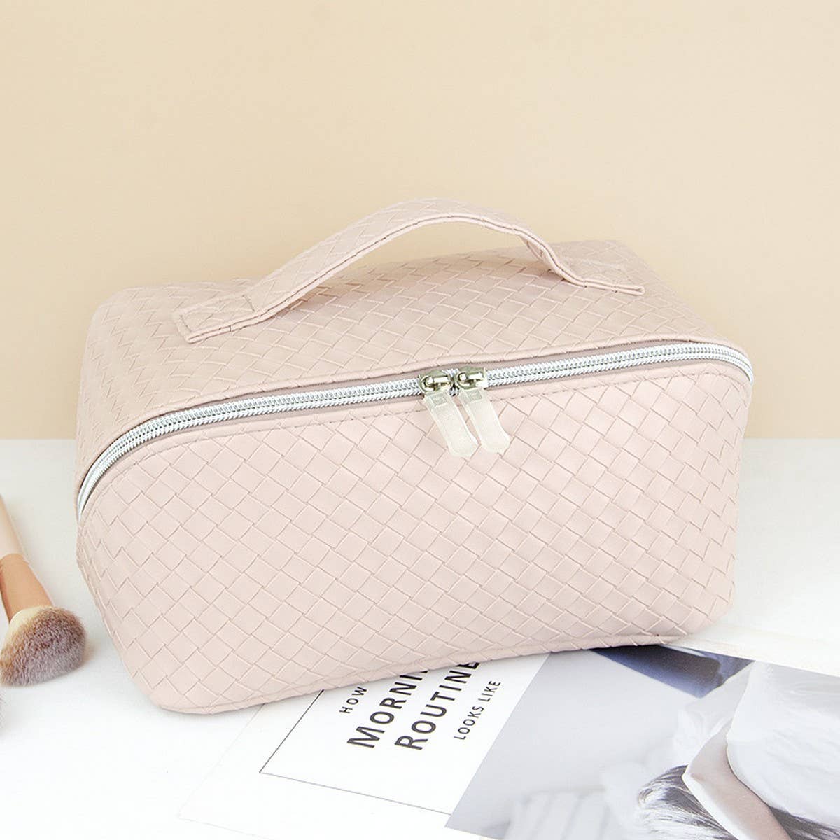 FASHION PORTABLE WOVEN COSMETIC BAG_CWAB1084