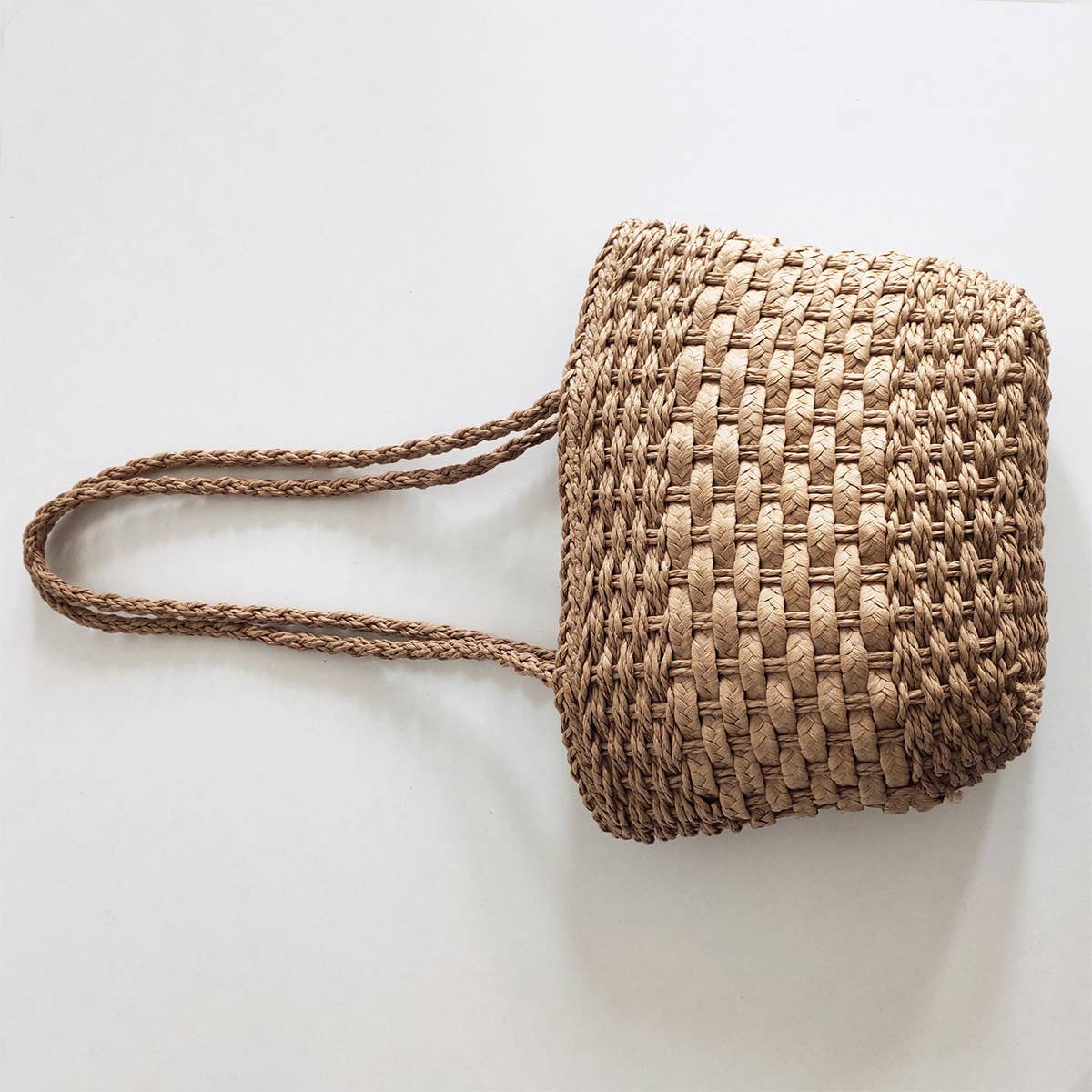WOMEN HAND-WOVEN BUCKET STRAW BAG_CWAB0817