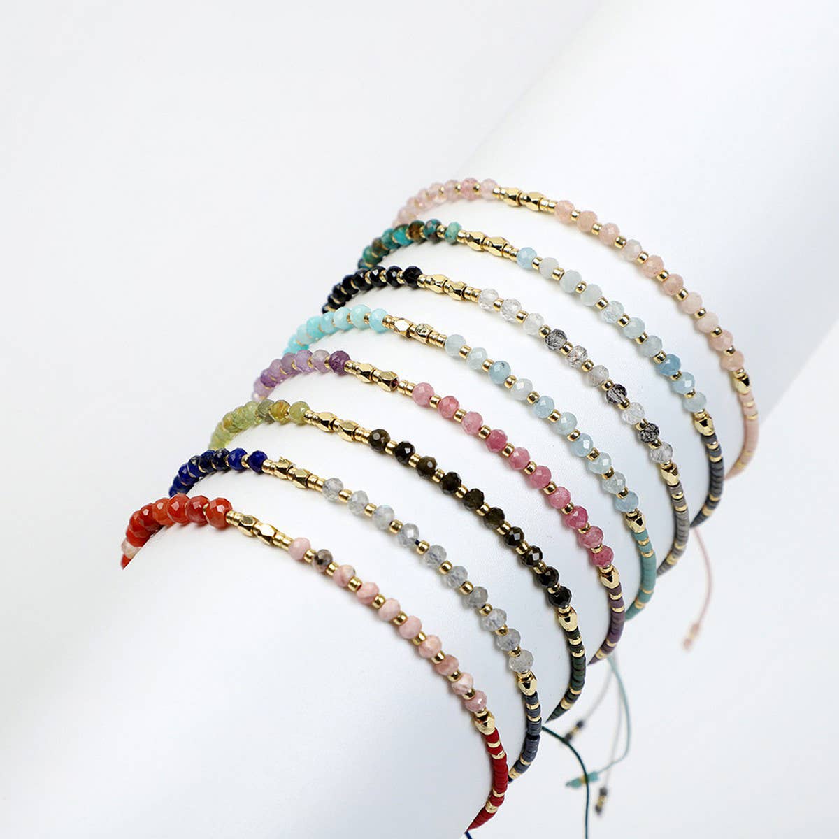 CWAJE4564_HAND WOVEN SEMI-PRECIOUS STONE BRACELET
