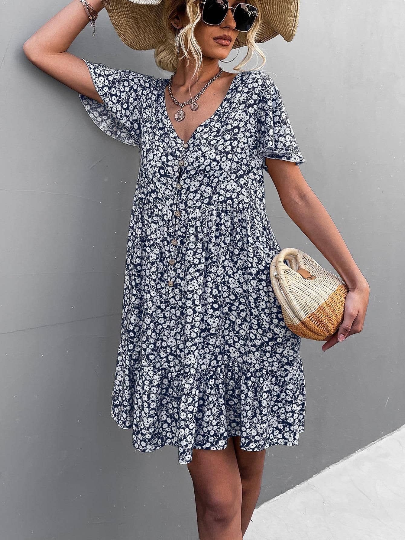 Single breasted V-neck floral loose short dress