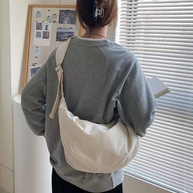 Pleated wide shoulder strap canvas bag