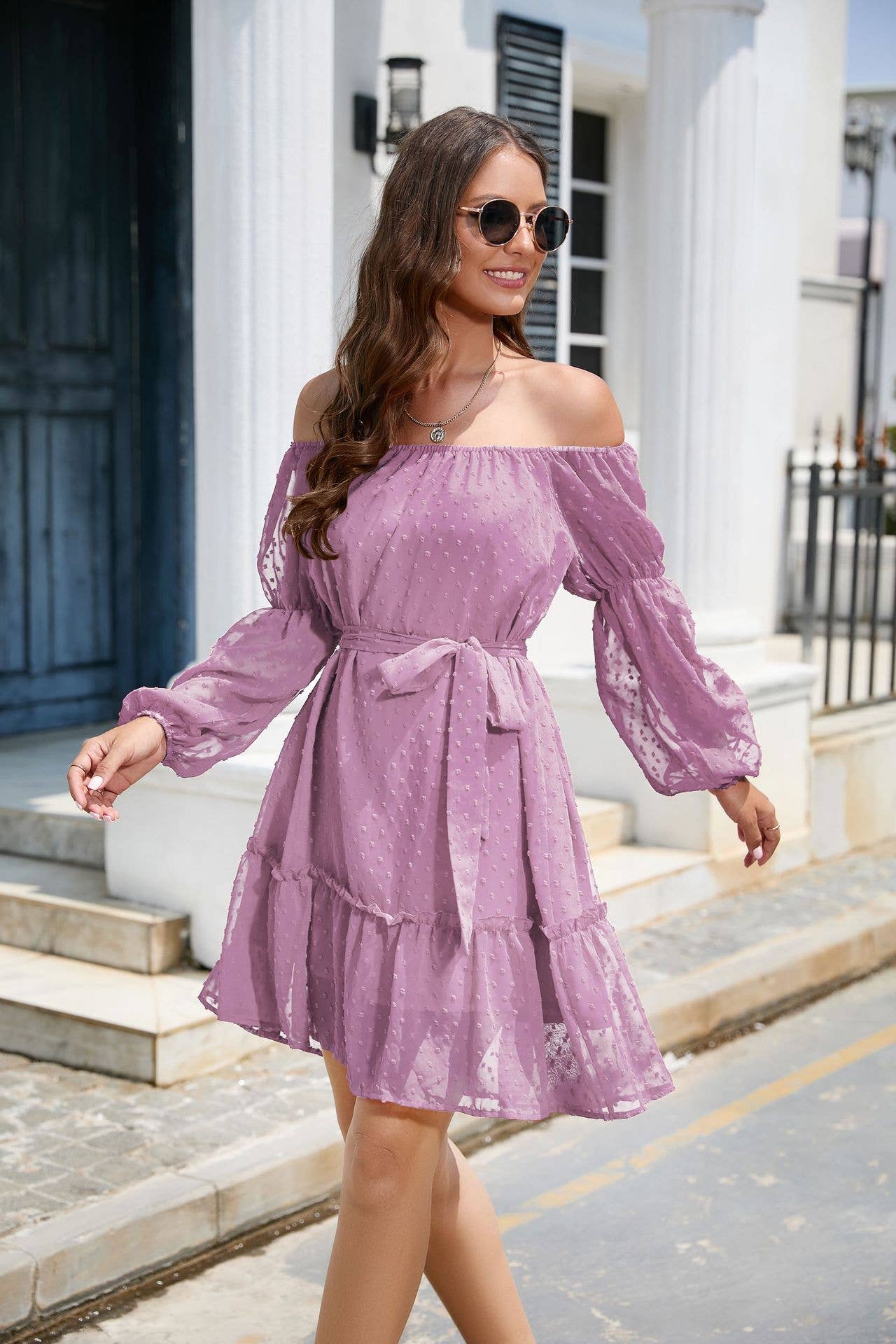 Loose one-shoulder hairball chiffon belt dress