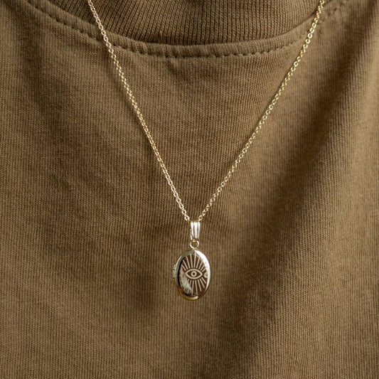 Devil's Eye Openable Photo Album Necklace