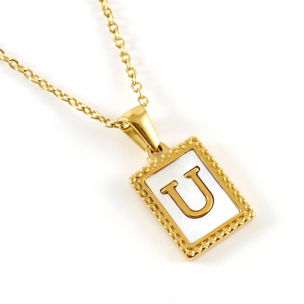 18K GOLD STAINLESS STEEL LETTER SHELL NECKLACE_CWAJE0685