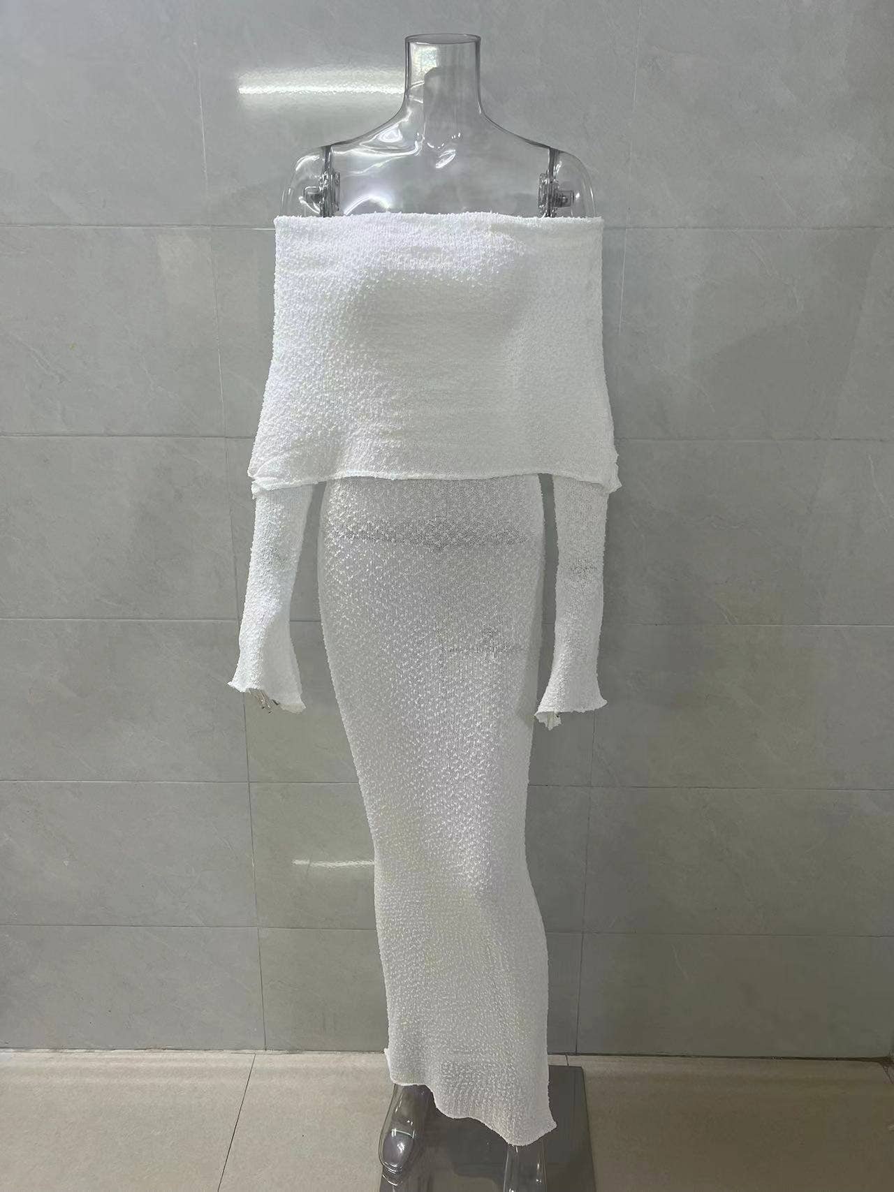 Long-sleeved knitted one-shoulder long dress