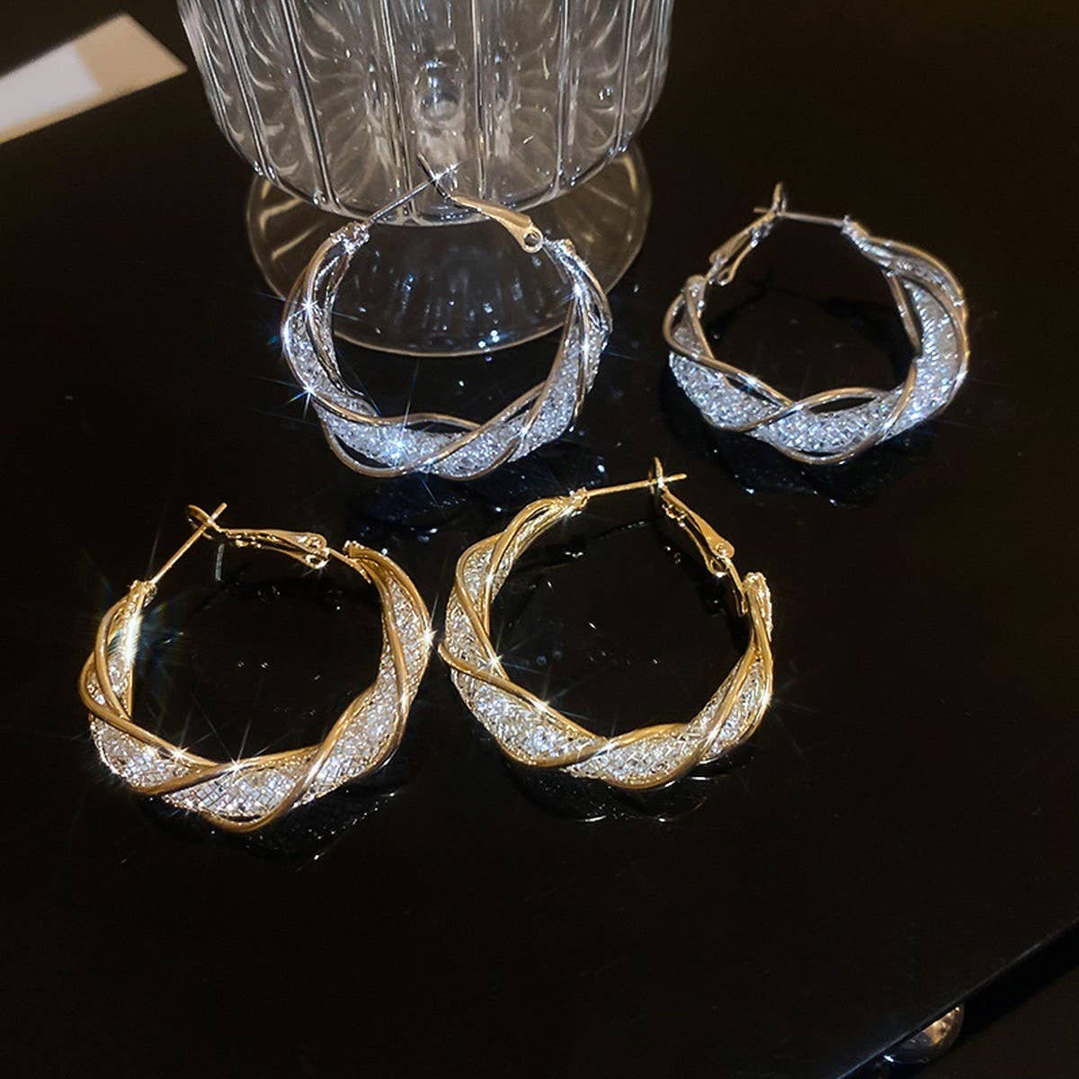 ROUND SMALL LUXURY FRENCH EARRINGS