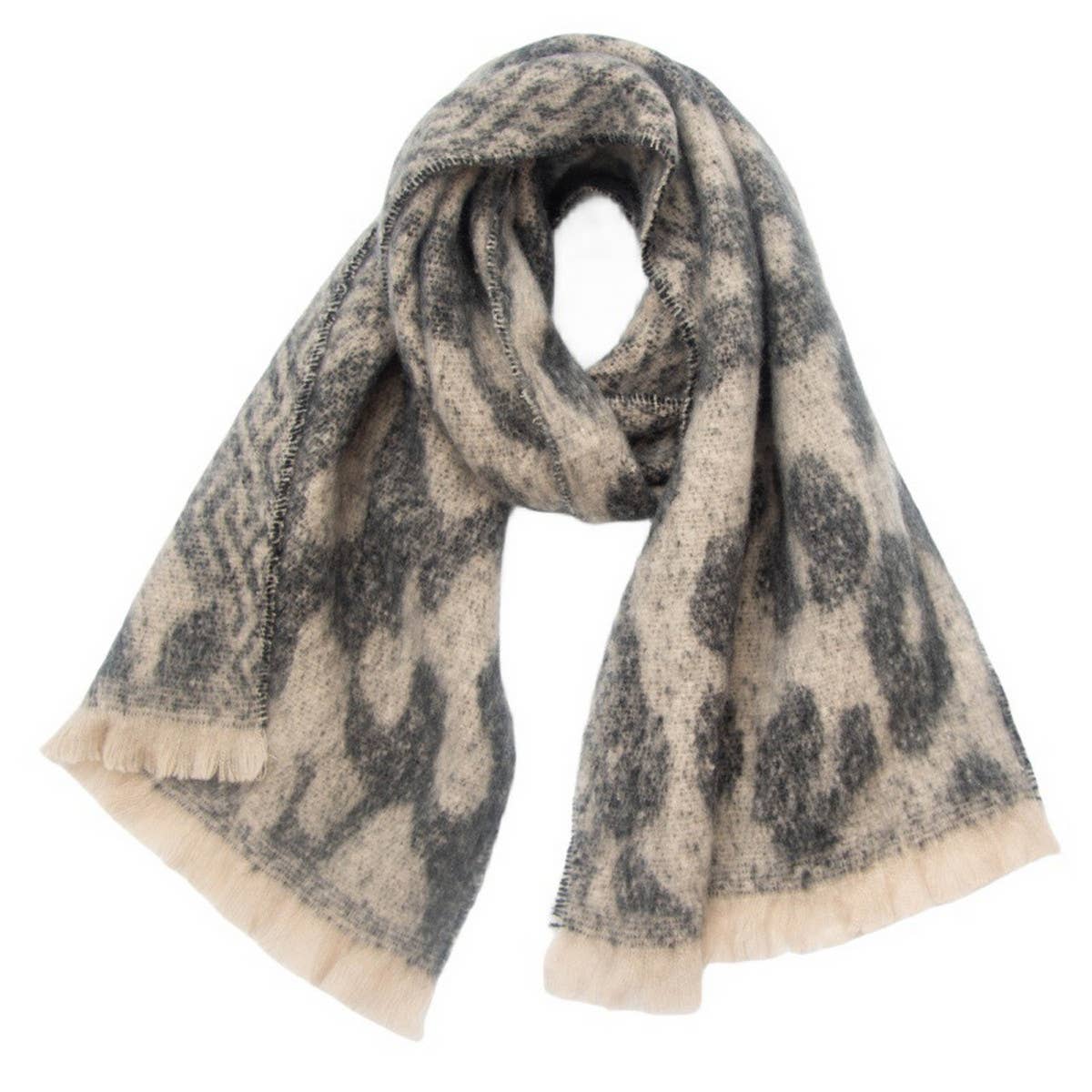 New Jacquard Leopard Print Scarf for Fall & Winter