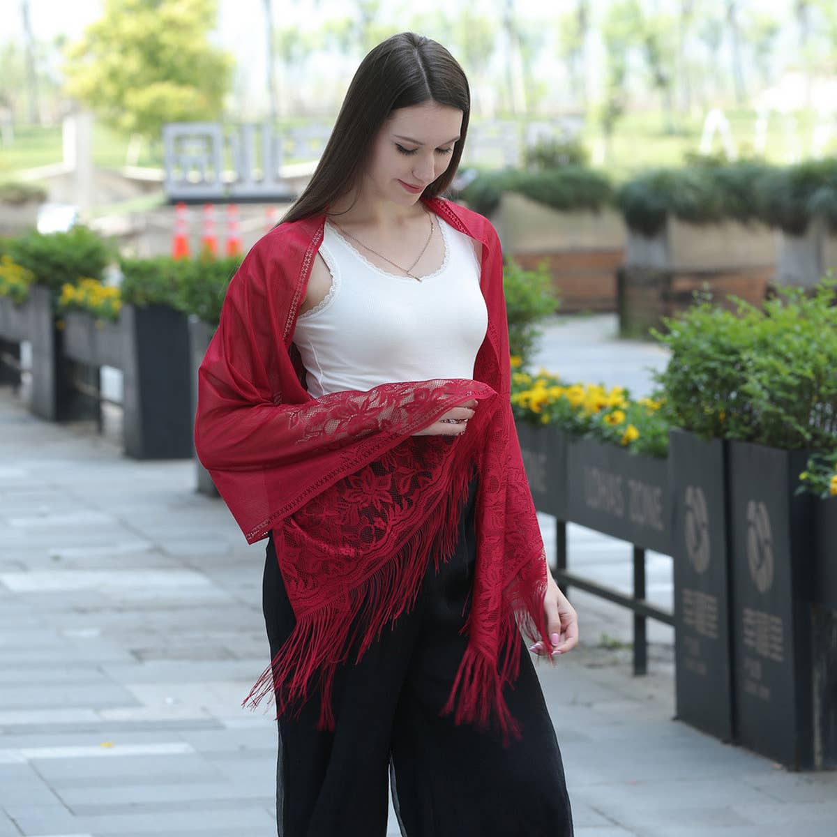 Lace Shawl for Women ? Evening & Casual Wrap