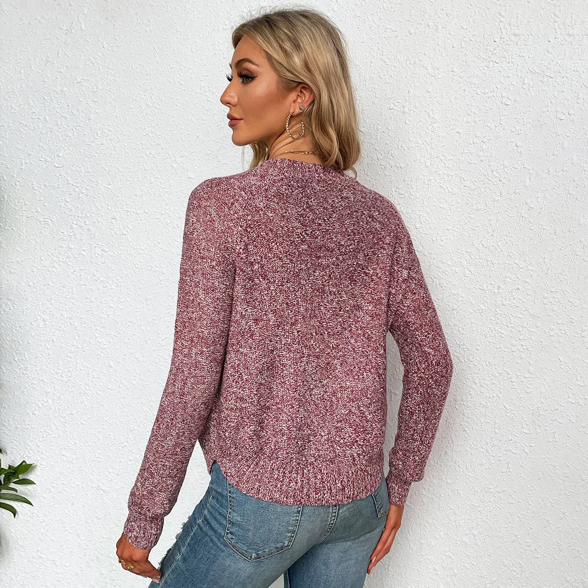 LONG SLEEVE CREW NECK PULLOVER WITH IRREGULAR HEM