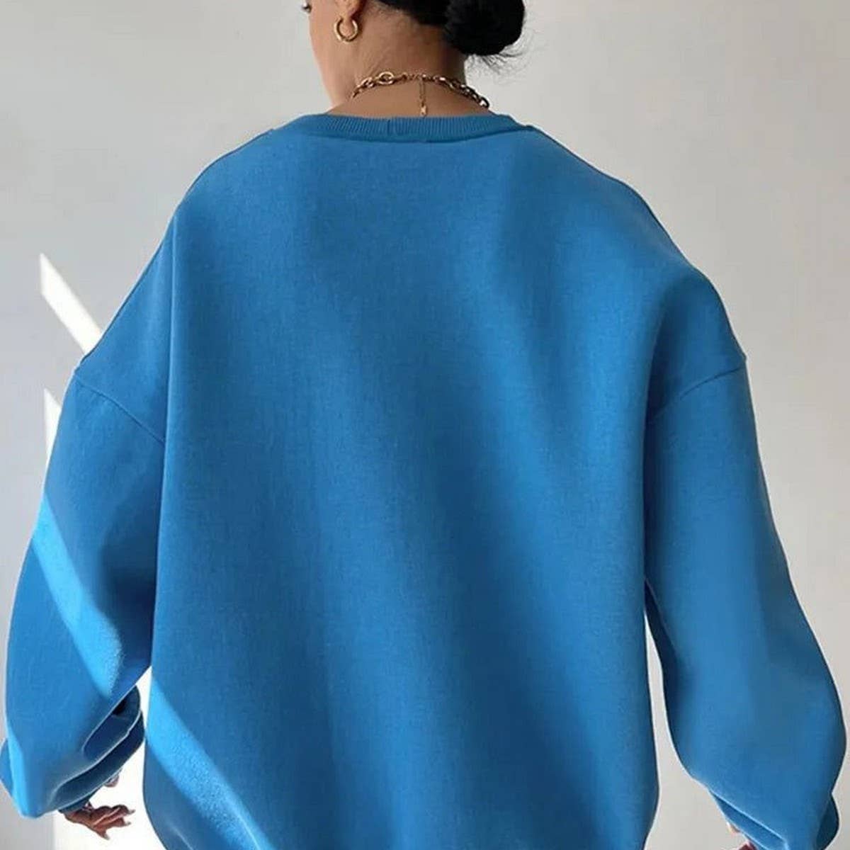 Slouchy thick round neck pullover hoodie