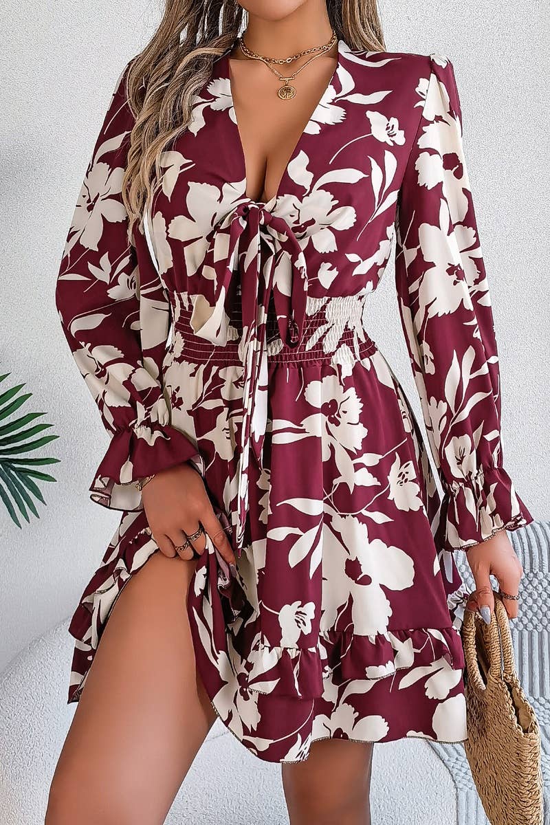 CWDSD6425_DEEP V FLORAL LACE-UP LONG-SLEEVED DRESS SHORT