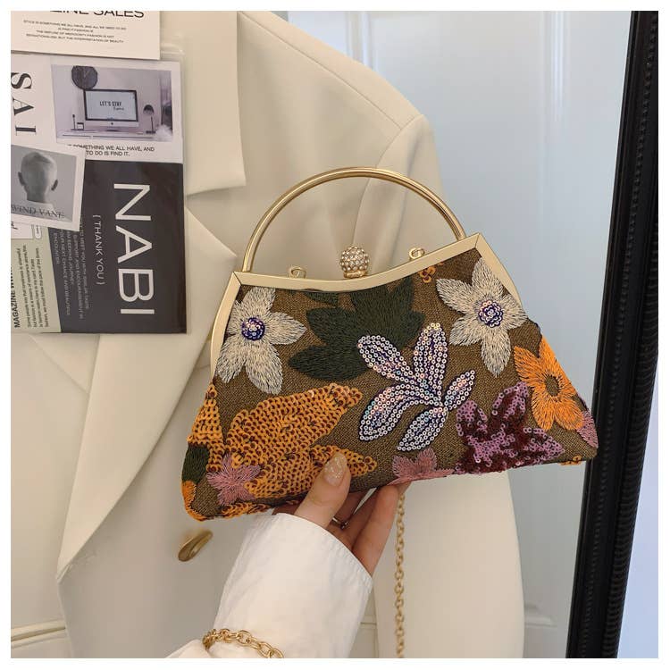 Chinese-style fashionable sequined flower handbag