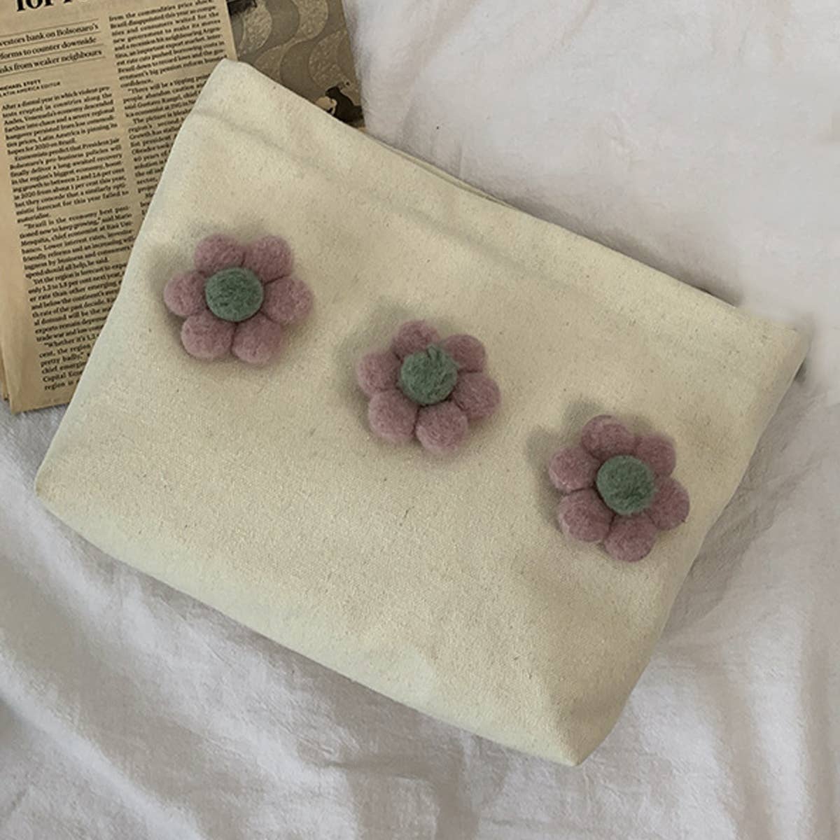 THREE-DIMENSIONAL FLOWER CARRY-ON COSMETIC BAG_CWAB2145