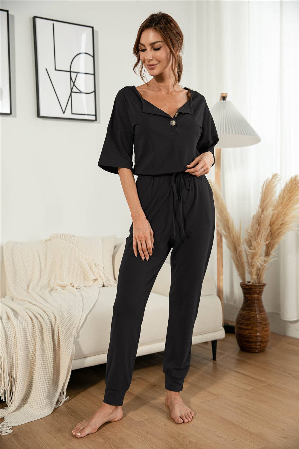 Sexy V-neck short-sleeved button-down jumpsuit