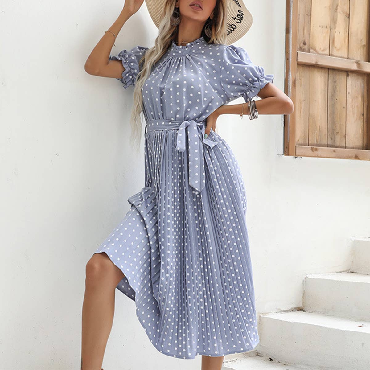Polka dot lace-up pleated dress